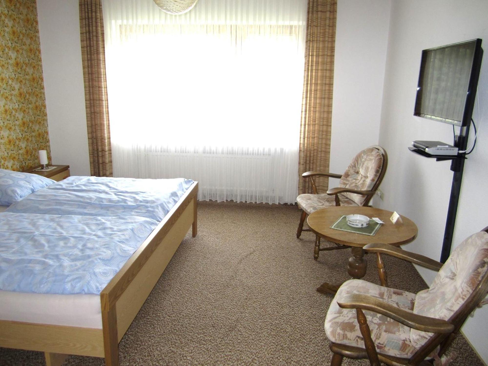 Gasthuis Pension-gaestehaus Waldhof Winterberg
