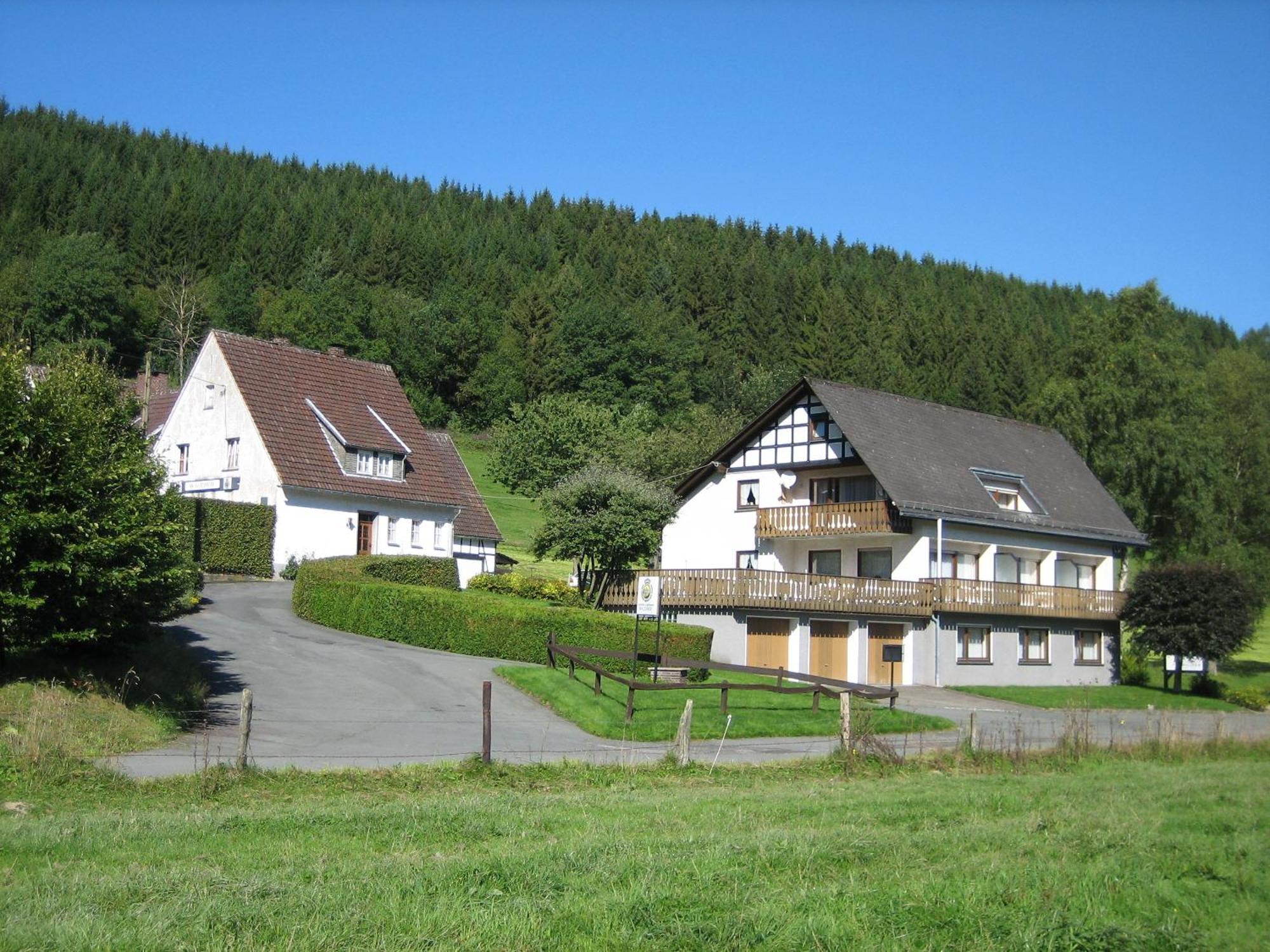 Gasthuis Pension-gaestehaus Waldhof Winterberg